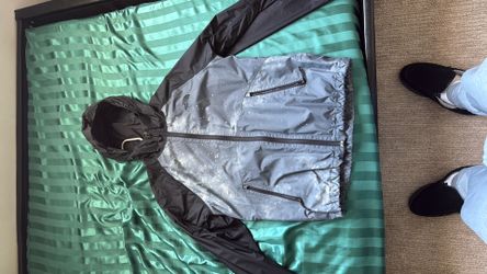 North face windbreaker