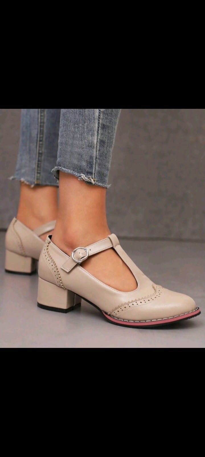 New With Box High-quality Brand Woman's Chunky Pumps British Style Oxford Size 11 Low Heels $25