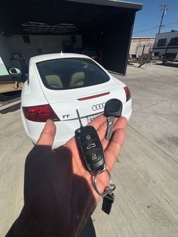 Llaves de autos / car keys and remotes