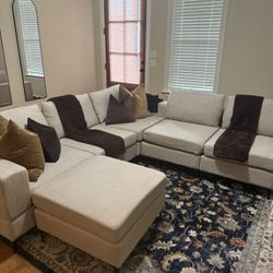 6 - Piece Upholstered Sectional 