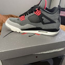 Jordan 4 Retro Infrared