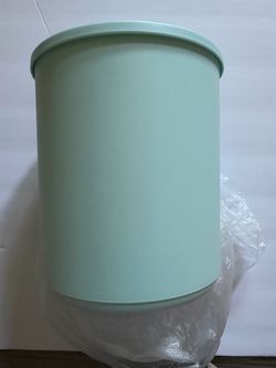 Tupperware light mint blue container