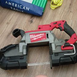 MILWAUKEE Fuel Deep Cut M18 Band Saw / MILWAUKEE M18 M12 CHARGER / MILWAUKEE BRUSHLESS 21° FRAMING NAILER M18 / MILWAUKEE M18 BATTERY