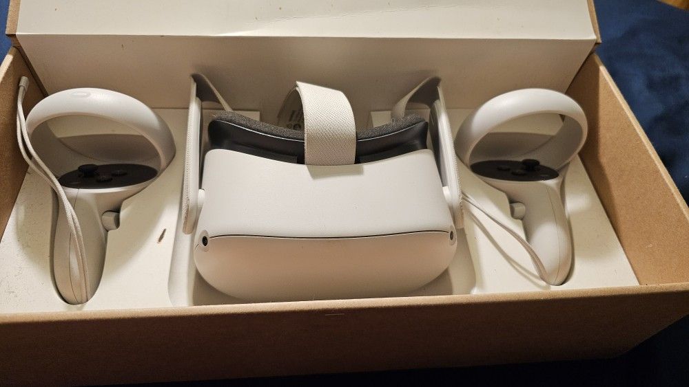 Meta Quest 2 VR Headset