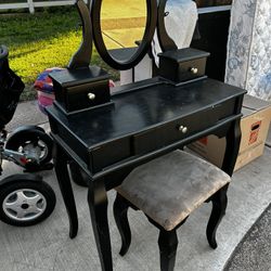 Child’s Vanity