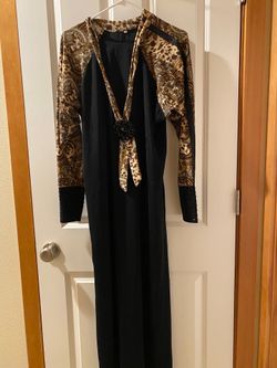 Black long-sleeved dress