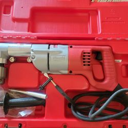 Milwaukee 7 Amp Corded 1/2 in. Corded Right-Angle Drill Kit with Hard Case