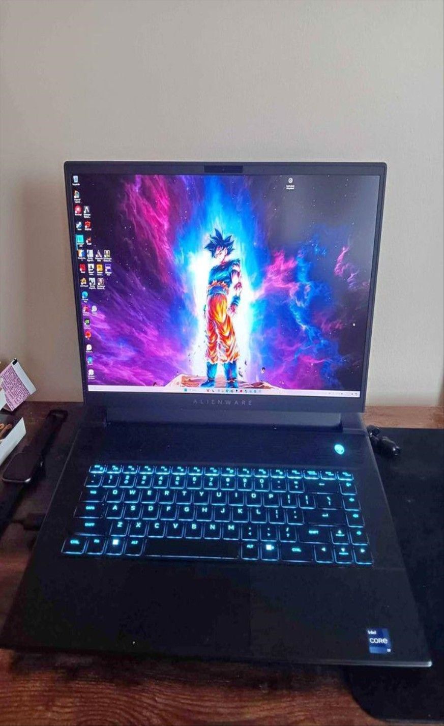 Alienware m16 R2