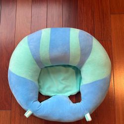 Small Lounger For Small Animals 