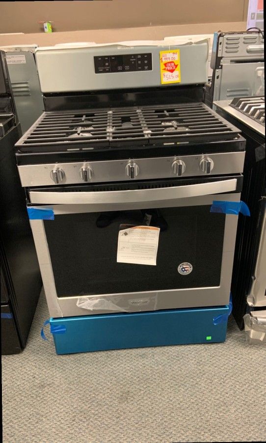 BRAND NEW WHIRLPOOL STOVE With warranty ACT FAST WFG525S0HZ 🔥 JJ