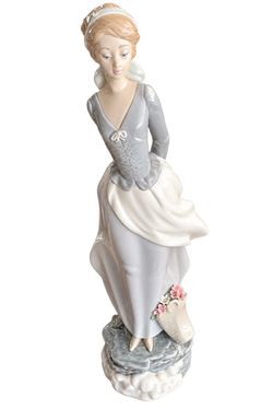 Lladro but broken off hands in the back