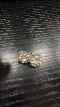 Earrings Earrings