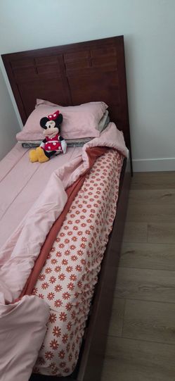 Bedframe