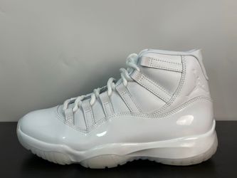 COMME des GARÇONS HOMME PLUS x Air Jordan 11