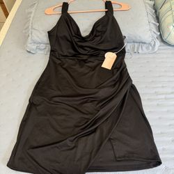 Blashe Black Mini Dress 👗 Size Large Stretch, New Whit Tags