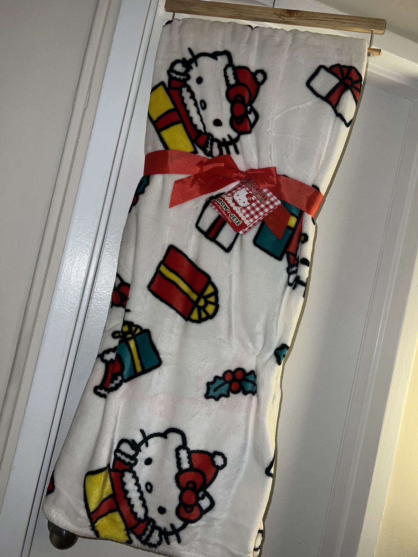 Hello Kitty Blanket