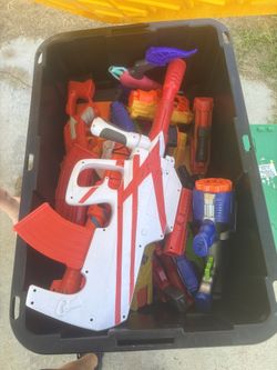 NERF GUNS