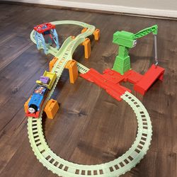 Thomas And Friends Hyper Glow Night Train Set Track