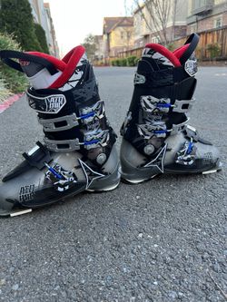 ATOMIC WAYMAKER 80 SKI BOOTS 26/26.5 Mens for Sale in Pleasanton