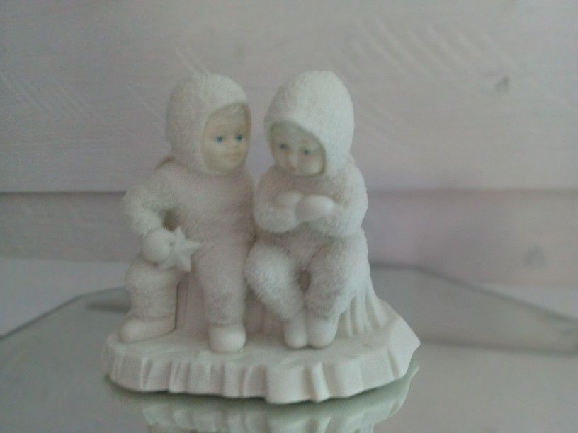 Snowbabies Dept.56 "This Will Cheer You Up"