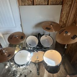 Pearl Pro-tone Drum set Used