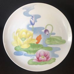Vintage WATER LILY CAKE STAND