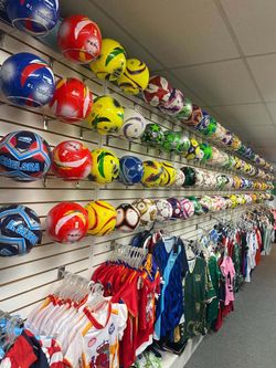 Gran variedad de balones de Futbol soccer de diferentes estilos y precios