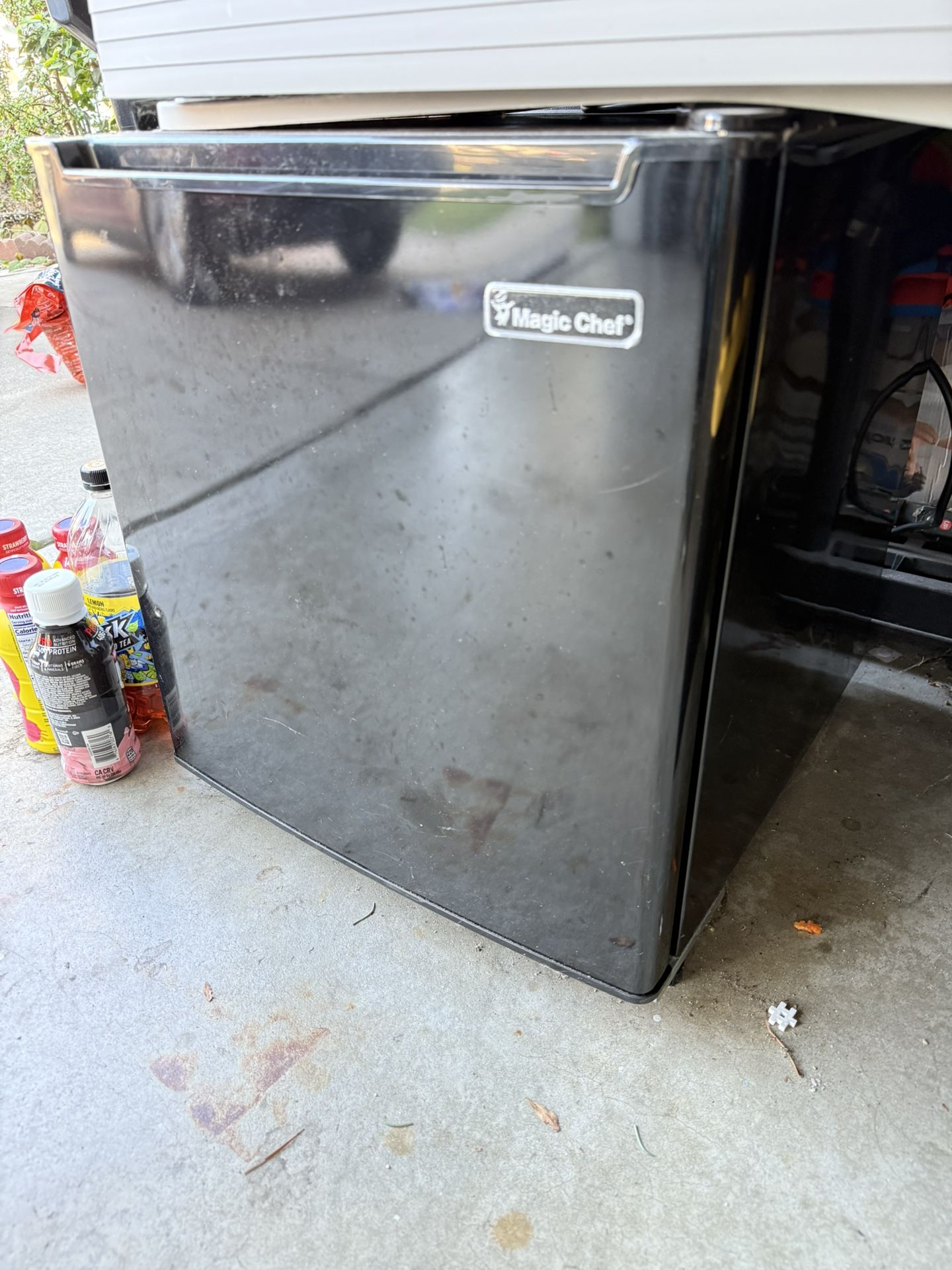 Magic Chef Mini Fridge