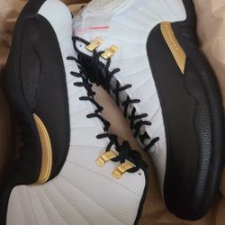 Jordan 12 Royalty Size 10 