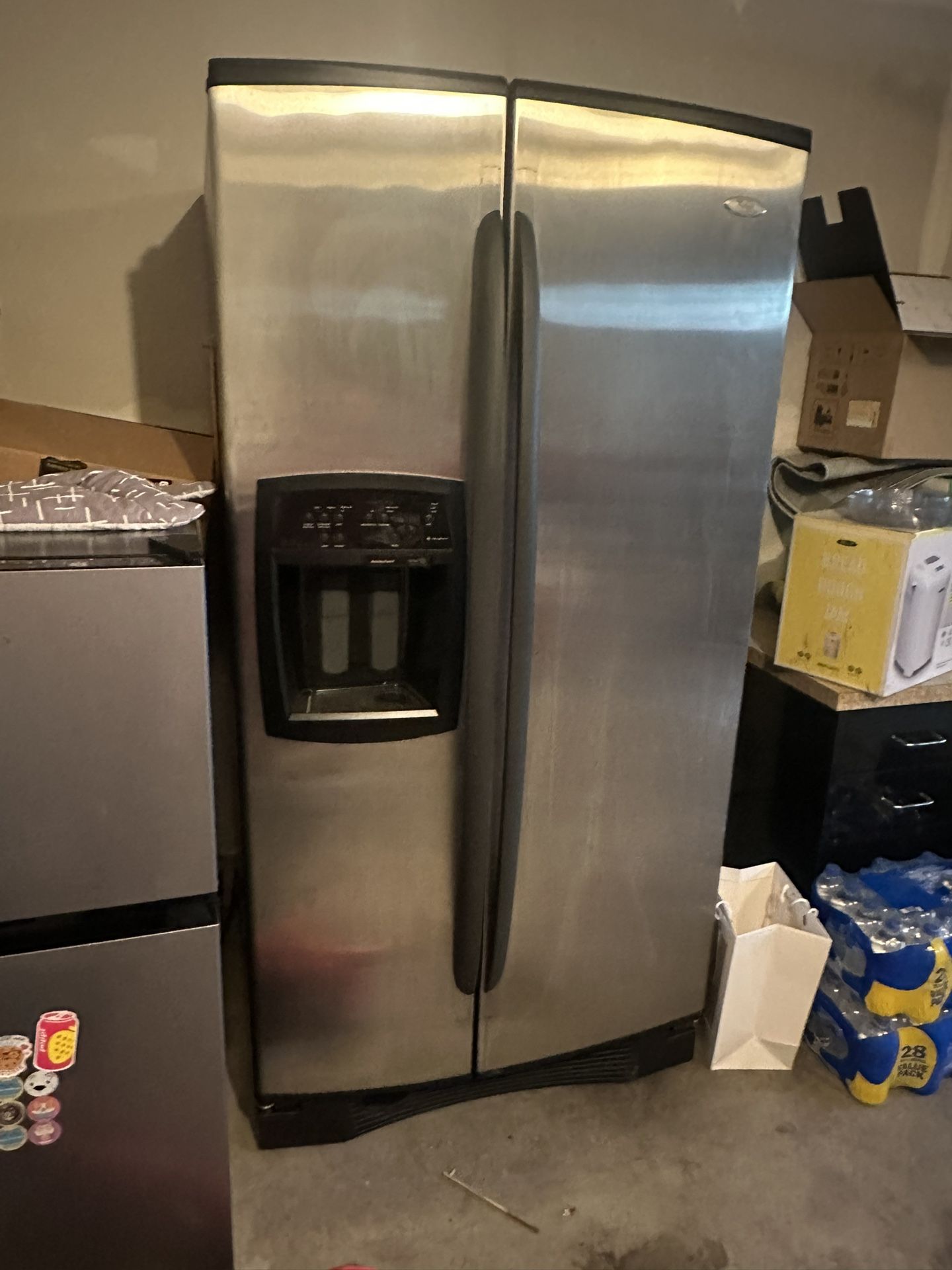 Refrigerator