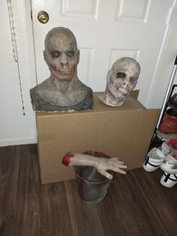 Zombie Halloween decor