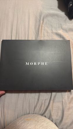 morphe eyeshadow palette