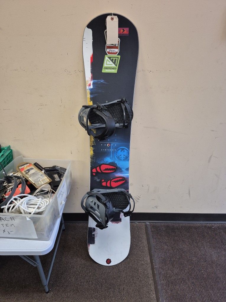 Never Summer 2021 Proto Synthesis Snowboard K2 Bindings