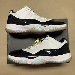 Nike Air Jordan 11 XI Retro Low Emerald Mens size 14 Rare!