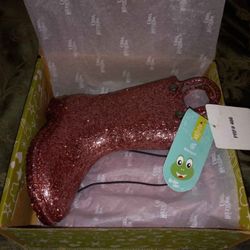 FIRM IN MERCED‼️ GIRLS RAINBOOTS SIZE 8  NEW