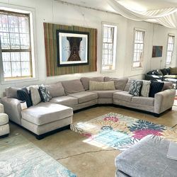 Sectional couch