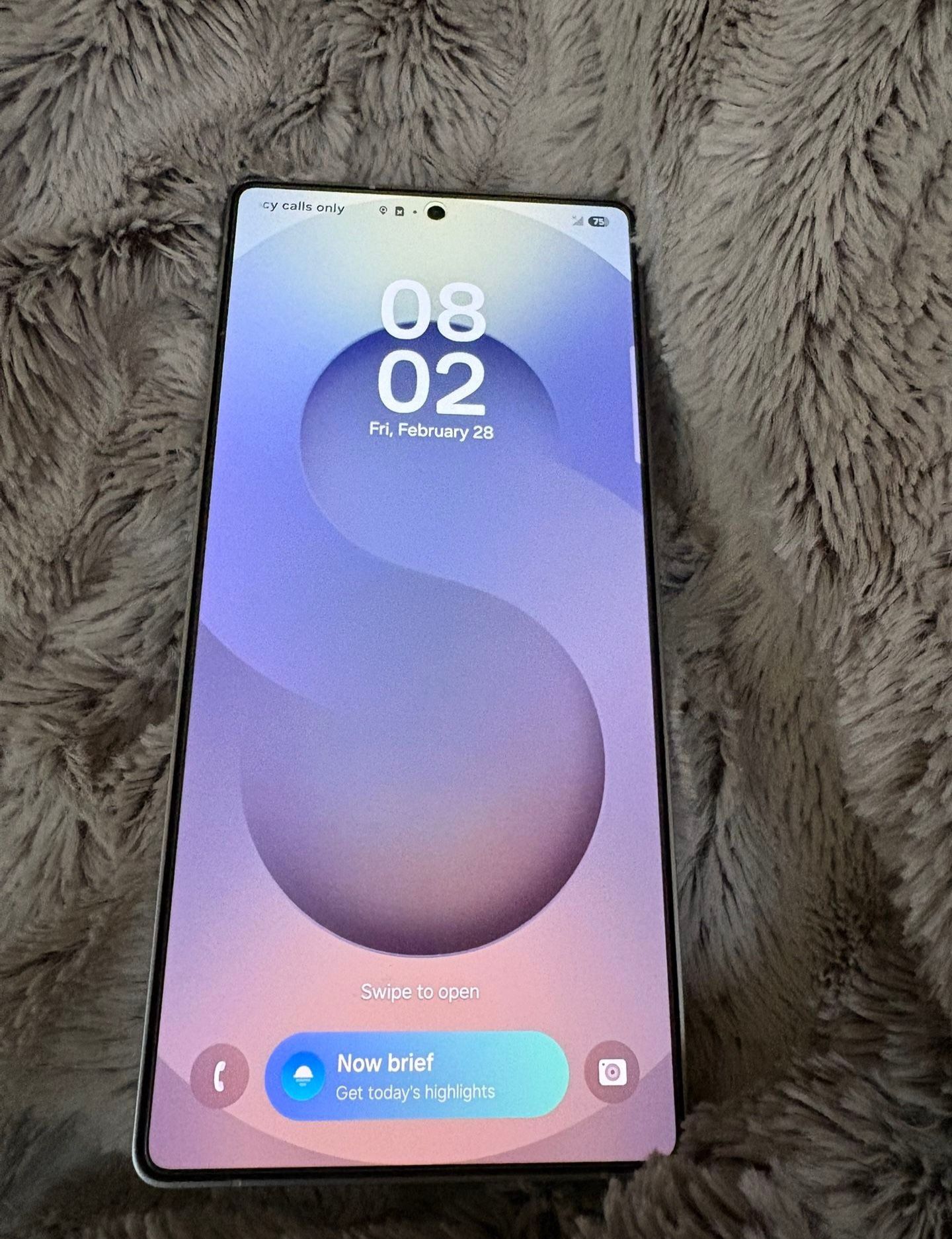 Verizon Galaxy S25 Ultra $700