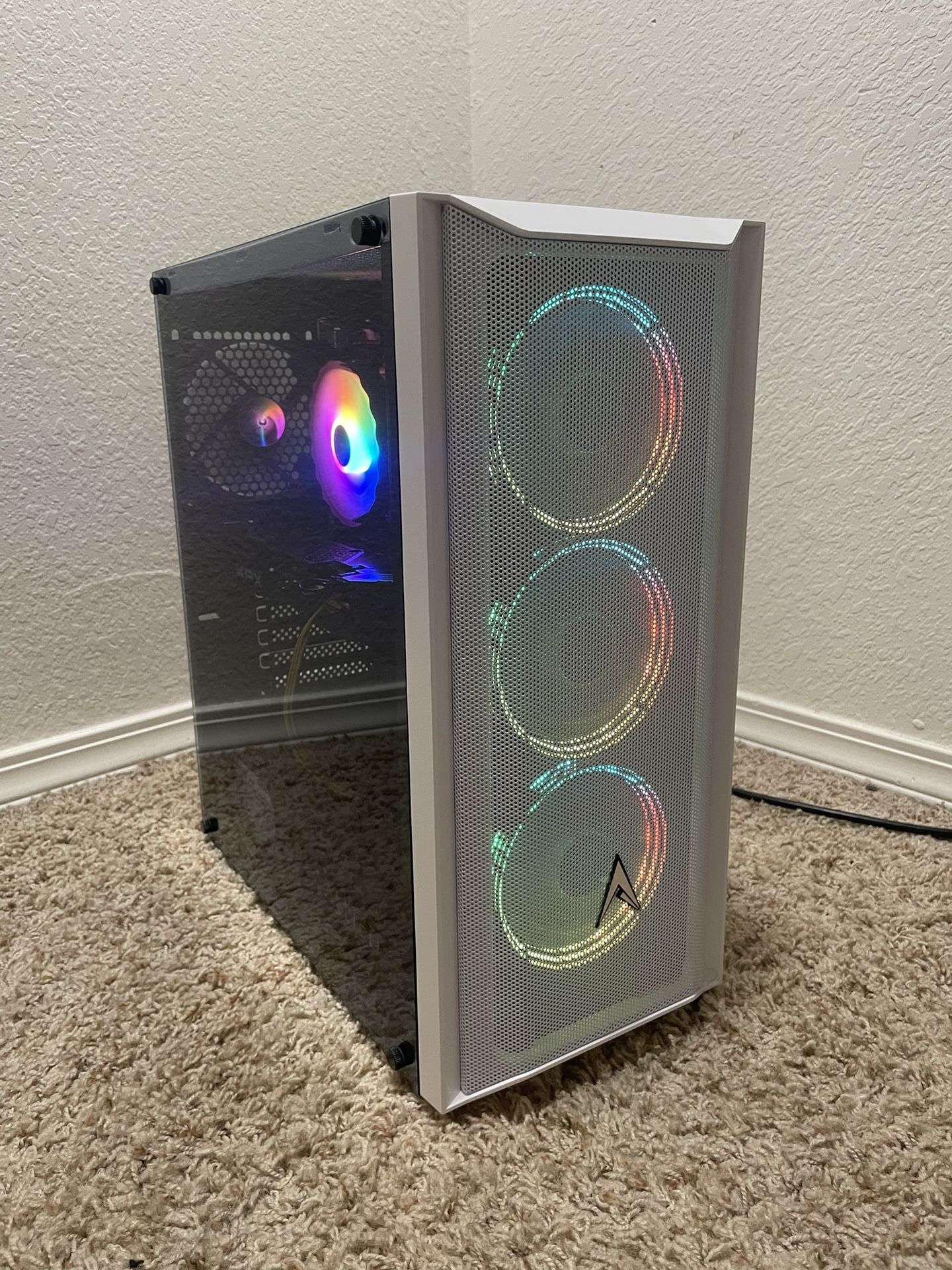 GAMING PC: INTEL 8 CORE | 16GB RAM | 2TB | AMD RX580 | 100+ PC GAMES