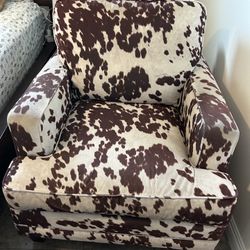 Cow Pattern Love Seat