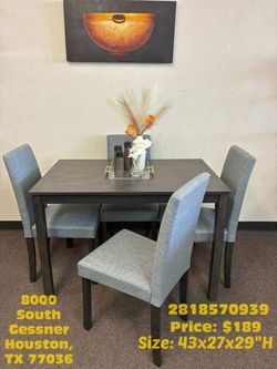 5pc Dining Room Table Set 