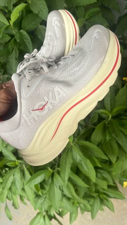 Tenis deportivos Hoka para mujer size 9