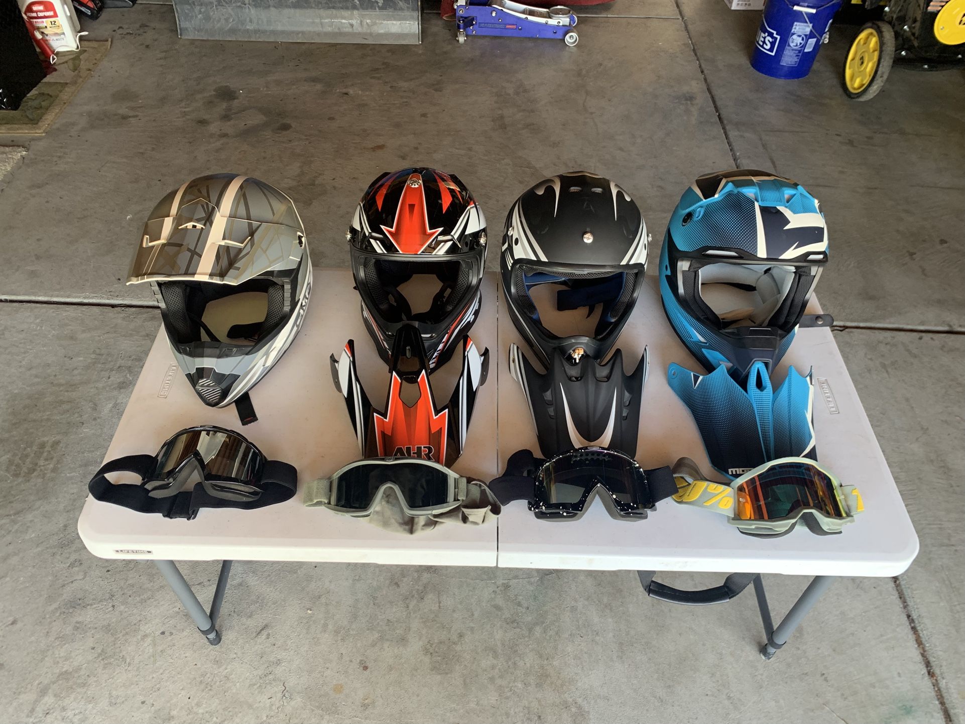 Helmet +goggles