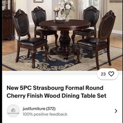 Round table with Chairs