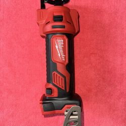 Milwaukee M18 Dry Wall Cut Out Took.  New 