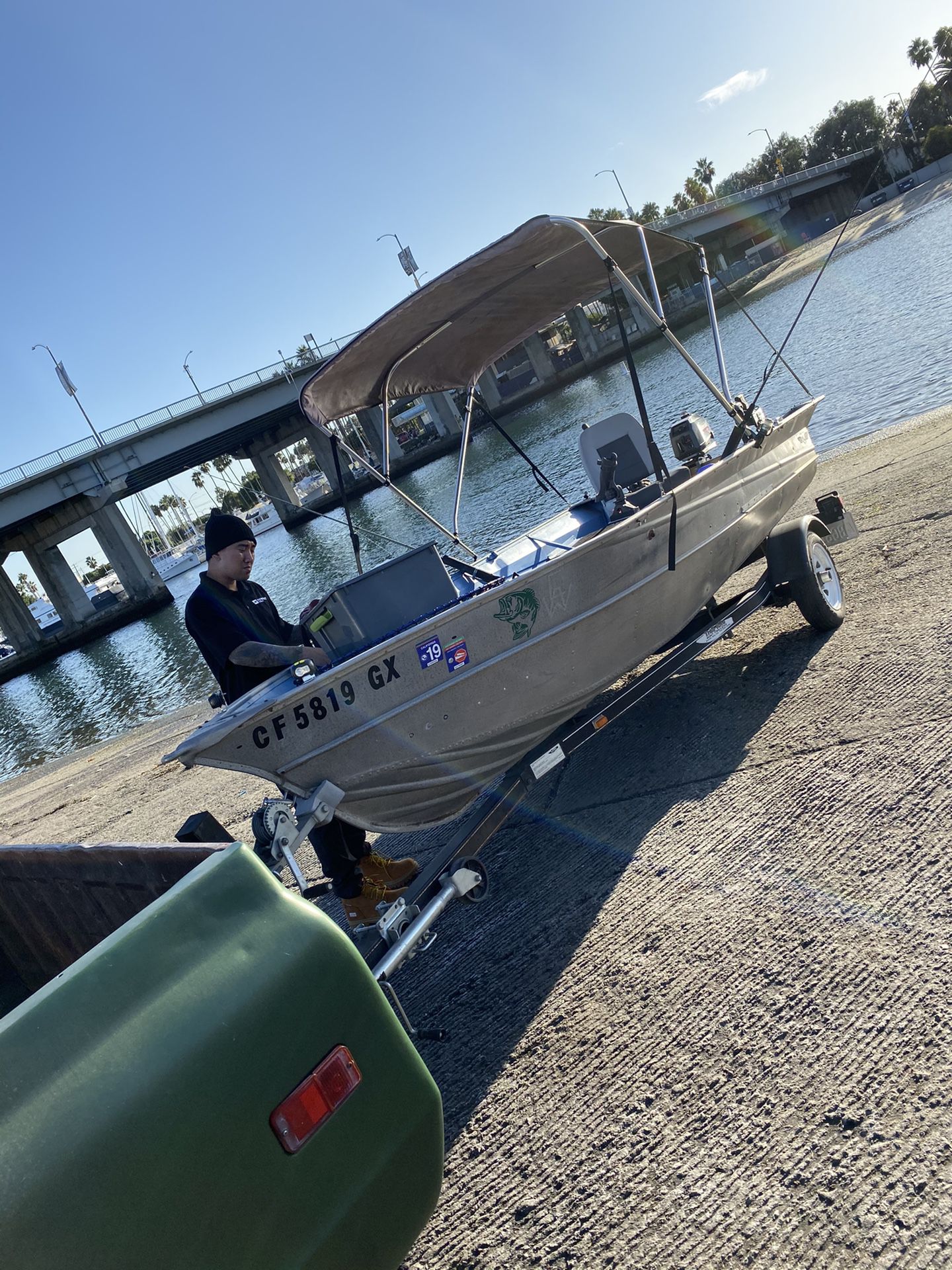 14’ Aluminum Fishing Boat