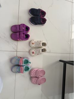 Girls shoes