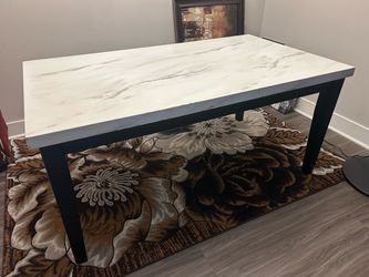 Dining room table