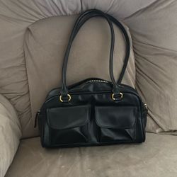 Black leather purse 