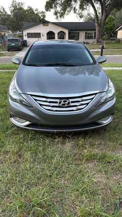 Hyundai Sonata Sedan