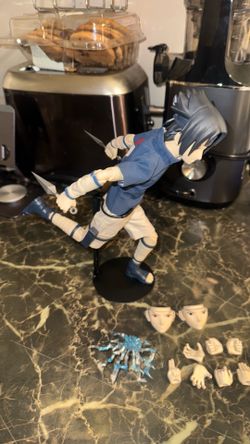Naruto figure